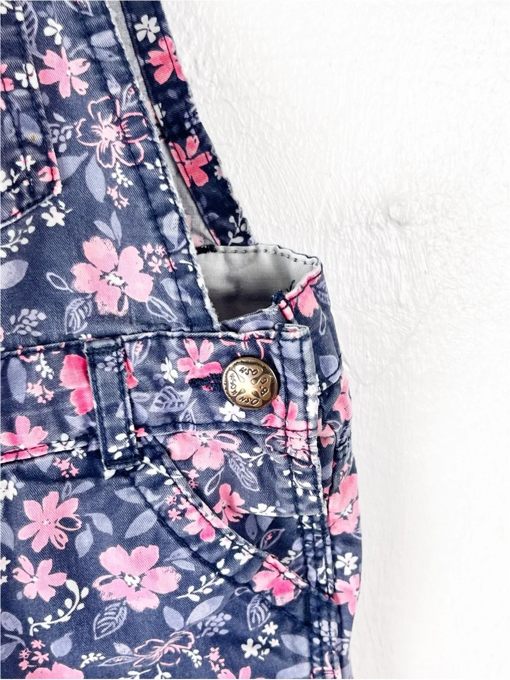 OSHKOSH B’GOSH Girls Floral Snap Button Legs Overalls Size 18 Months